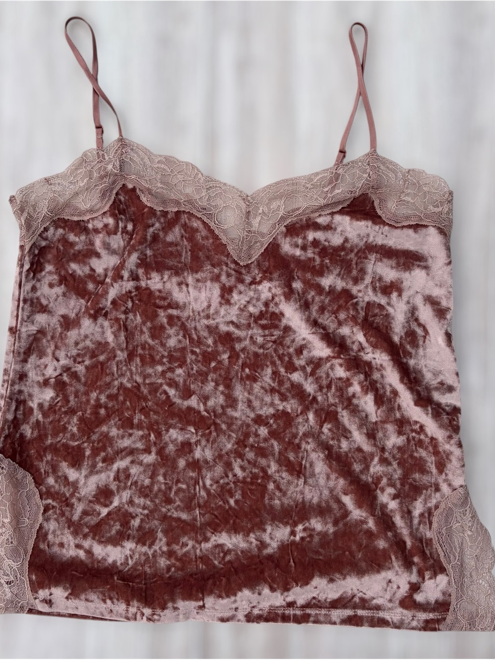 LC Lauren Conrad Blush Rose Velvet Lace Slip Cami - Sz S - Like New